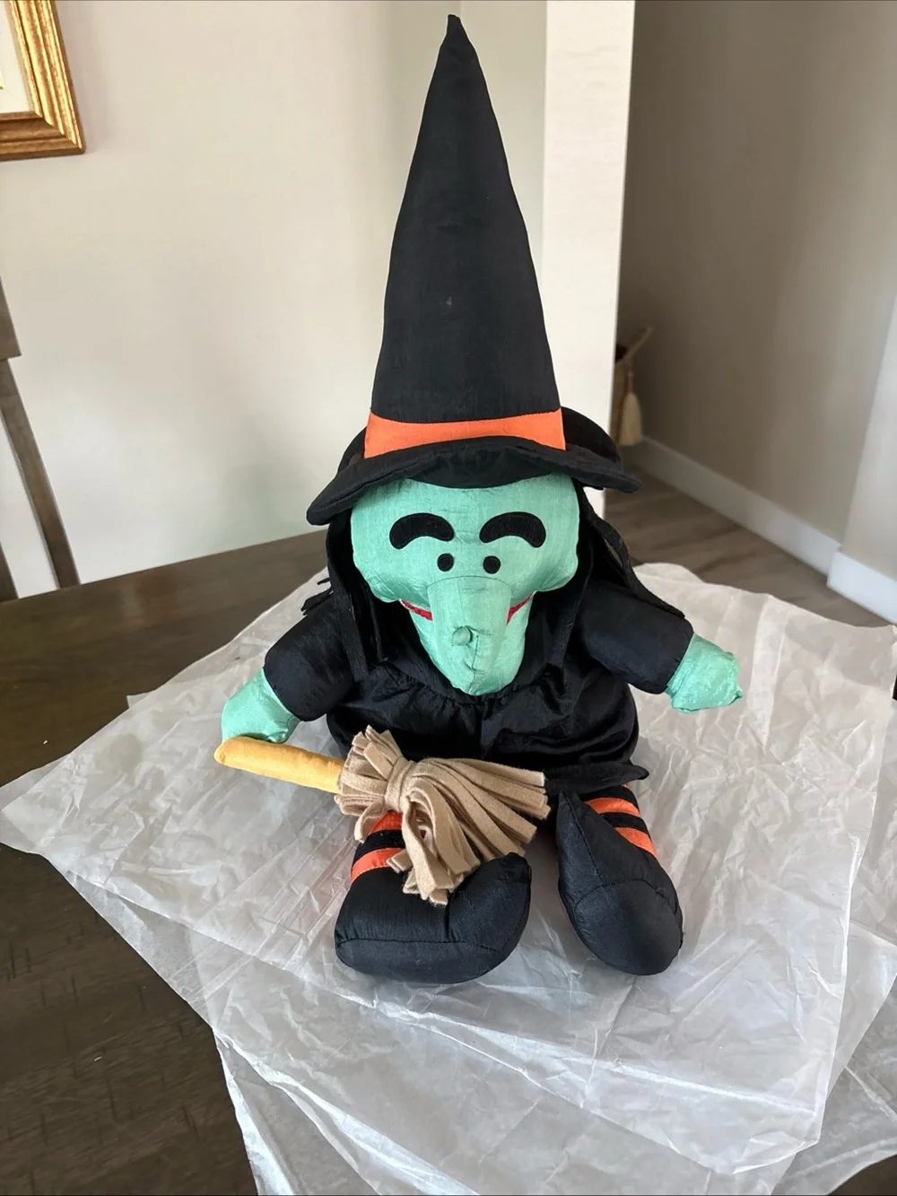 Vintage 1993 International Silver Co Puffy Nylon Witch Broom Stick
